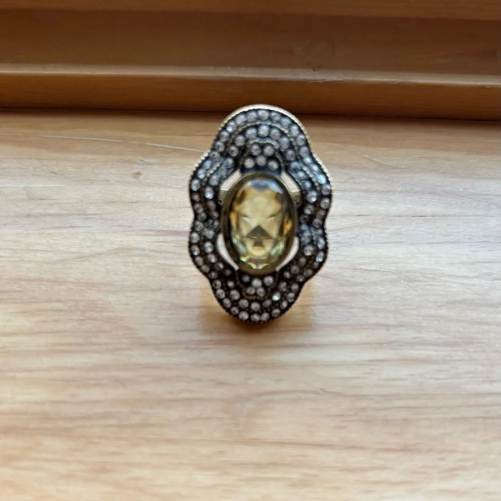 Chloe + Isabel North South Pave Ring 8